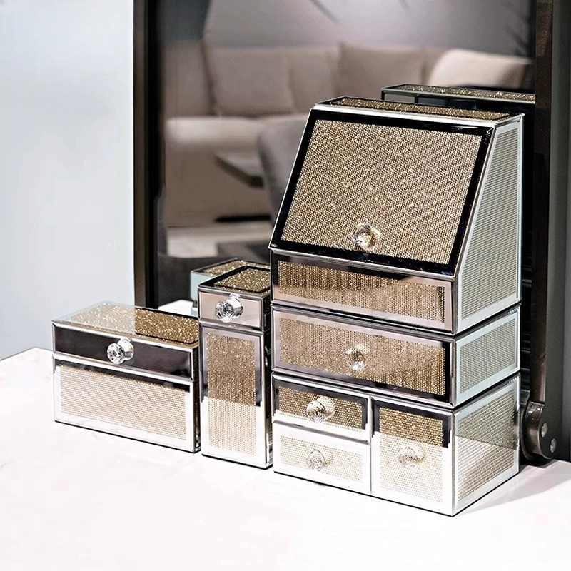 French cosmetics storage box,  - High Luxury Skincare recension och pris
